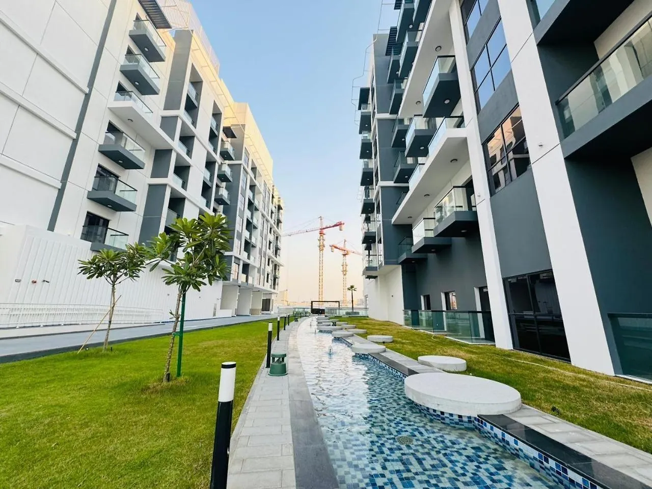 Apartment Premium Studio Dubai