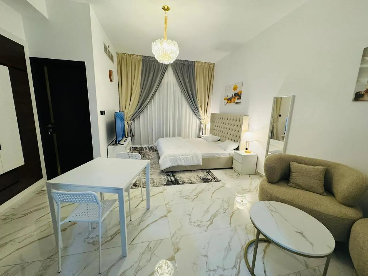 Premium Studio Dubai United Arab Emirates